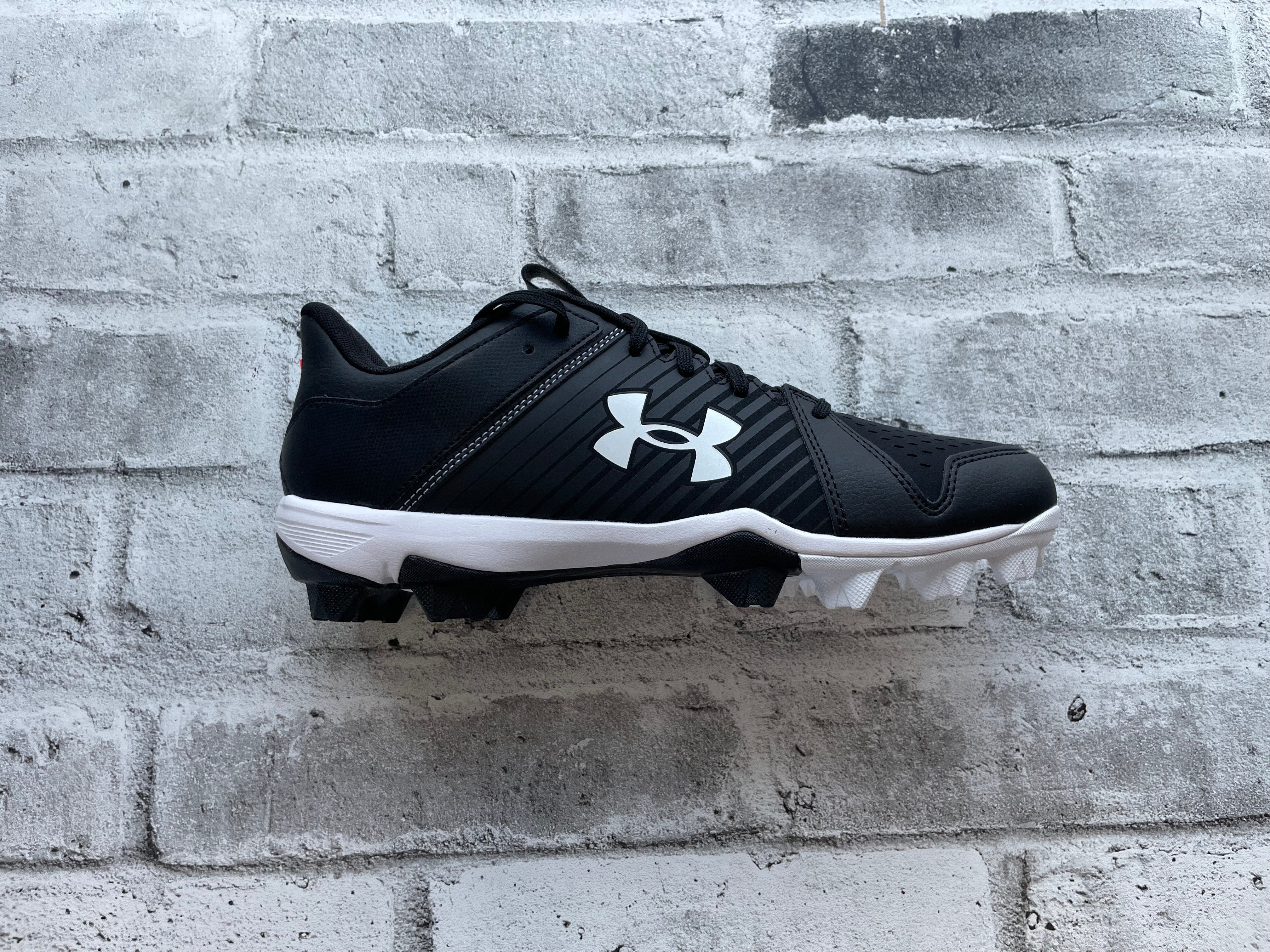 Baseball UA Leadoff Low RM Cleats